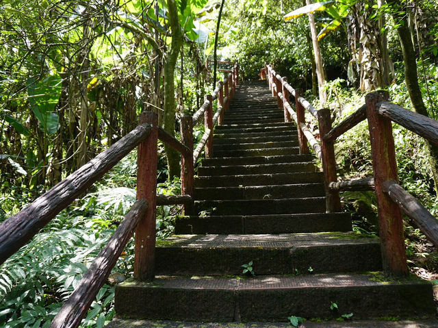 单人徒步赤水佛光岩、大瀑布景区