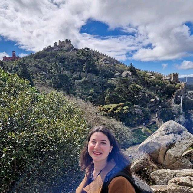 🏰✨ Discover the Enchanting Moorish Castle in Sintra! 🌹🌄


