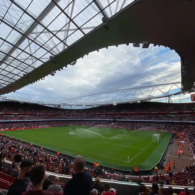 Emirates Stadium 