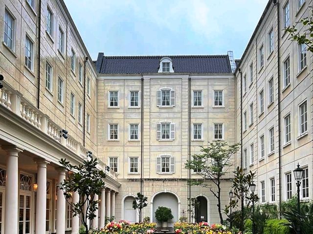 🏰豪斯登堡內的酒店🏫
