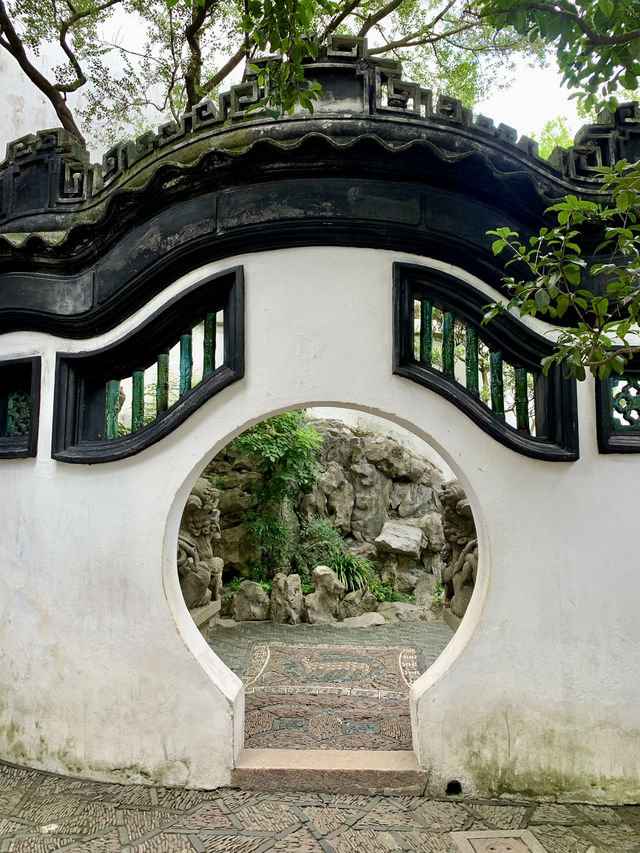 Discovering the Timeless Beauty of Yu Gardens in Shanghai