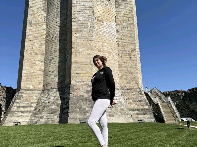  Castle 