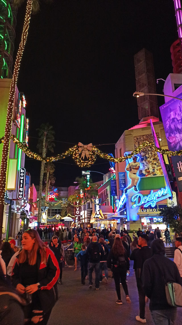 🎢 Ultimate day at Universal Studios Hollywood (and how to beat the crowds!) 🎬