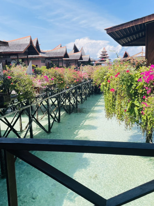#malaysia#semporna#manulwaterbungalows#scubadiving#turtles#stingray