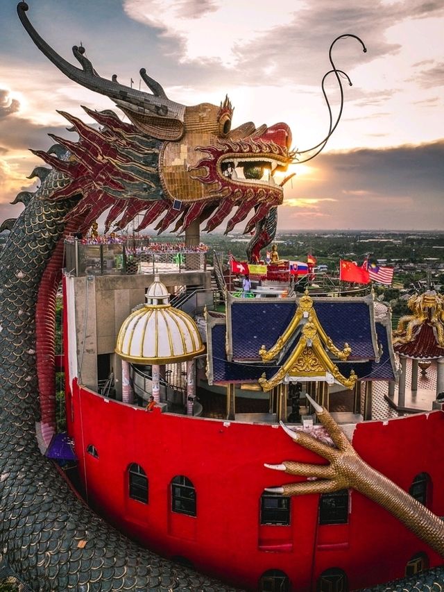 Wat Samphran (The Dragon Temple), Bangkok: A Unique Spiral Dragon Sanctuary