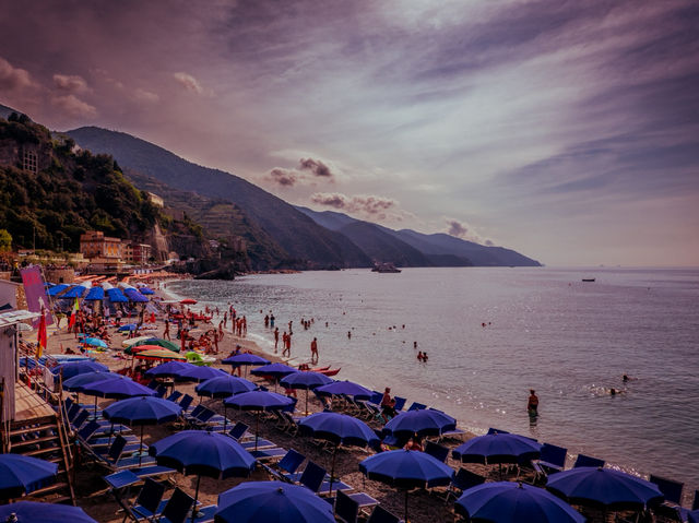 🎨 Cinque Terre – Italy’s Living Postcard 🌊 