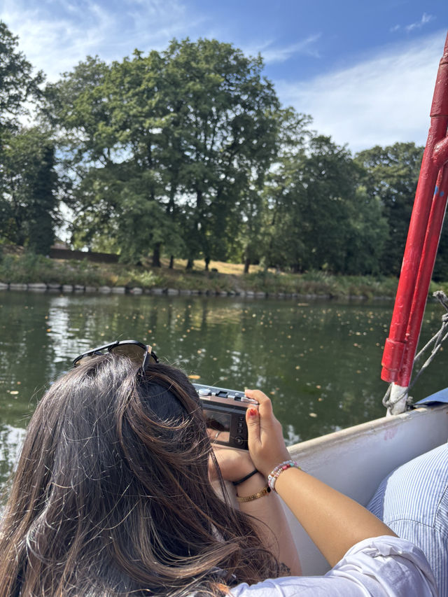Midnight Arrival to Magical Cardiff—Castles, Pizza & Bay Boat Ride