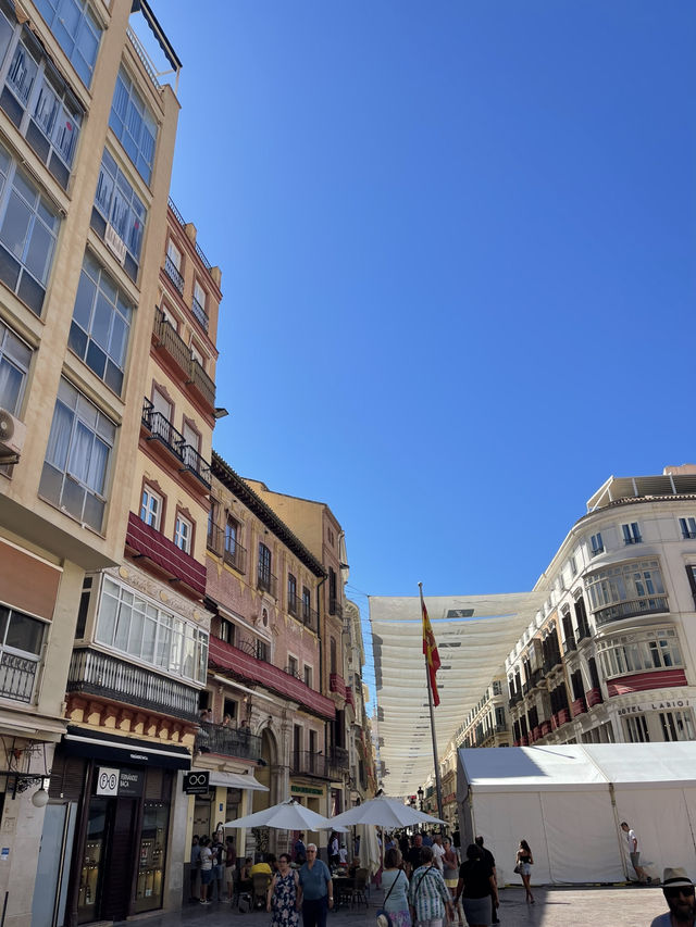 Málaga: Architectural Gems by the Sea 🏛️✨🌊