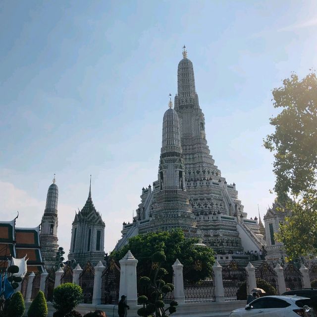 MUST SEE Temple in Bangkok! Wat Arun 🇹🇭