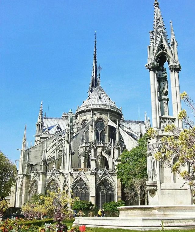 Paris Notre-Dame Cathedral | The Fated Disappearance