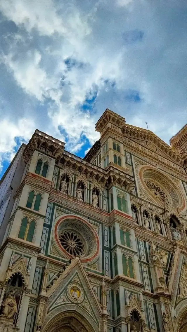 Florence: Walking in the Footsteps of Artistic Giants and Unraveling the Renaissance's Essence