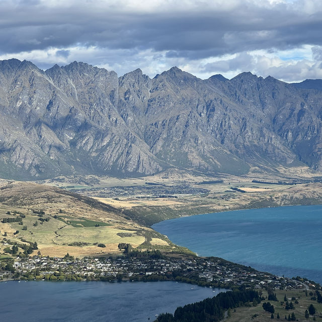 Finding Peace in Queenstown, New Zealand ☮️