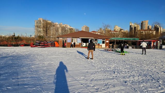 冬日滑雪初體驗！刺激挑戰，勇敢前行