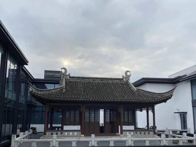 平湖萬怡酒店