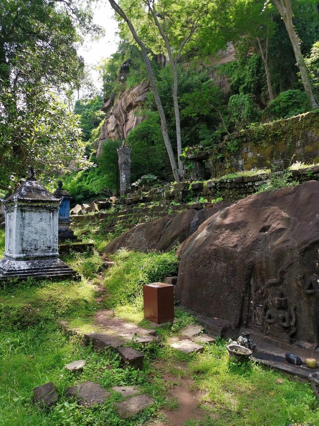 瓦普寺【蟒象鱷龍】老撾境內的吳哥寺廟世遺