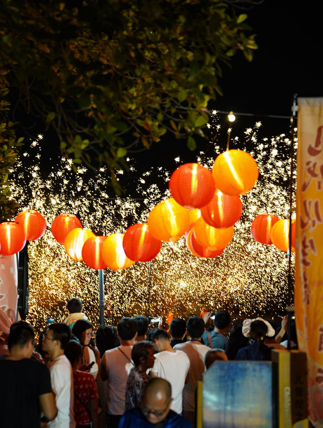 非遺「打鐵花」來佛山啦，體驗中國式的浪漫