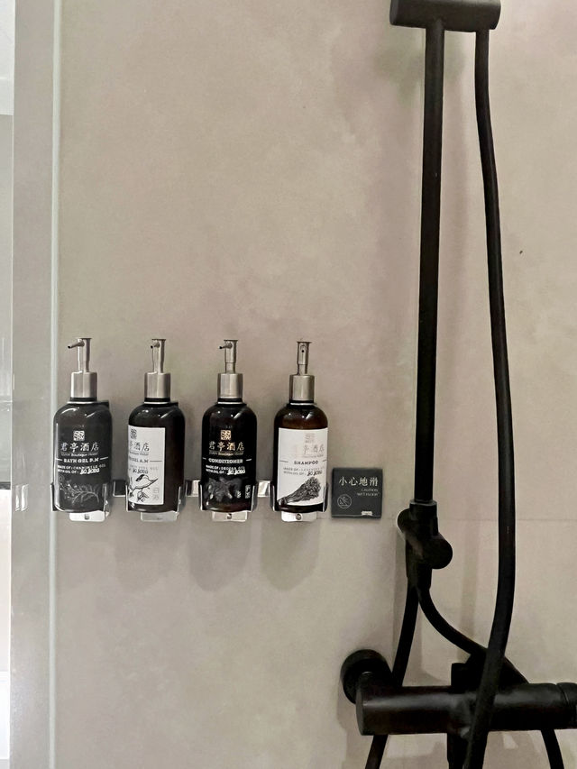 華僑夜泊君亭酒店，傳統與現代的完美邂逅！