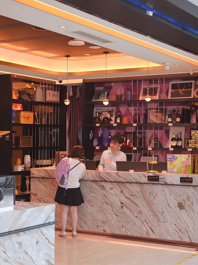 KTV探店體驗，音樂與美食的雙重享受！昨天去了那家新開的