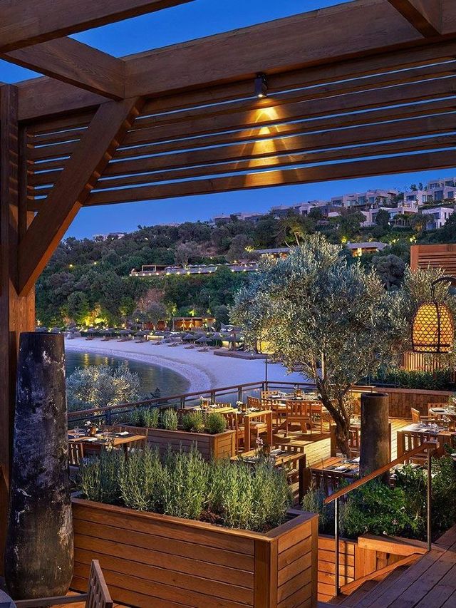 🌟 Bodrum Bliss: Mandarin Oriental's Luxe Getaway 🏖️