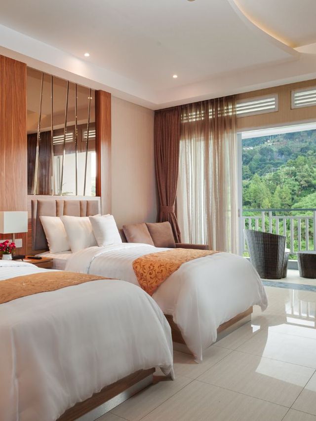 🌟 Puncak's Hidden Gem: Le Eminence Hotel! 🌿✨