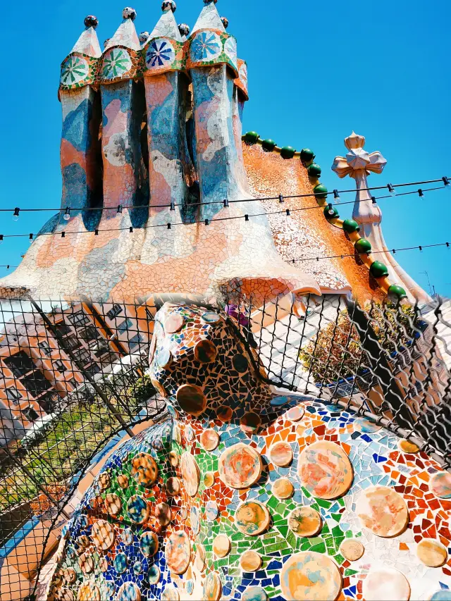 Collecting God's Curves in Barcelona to Find Gaudí