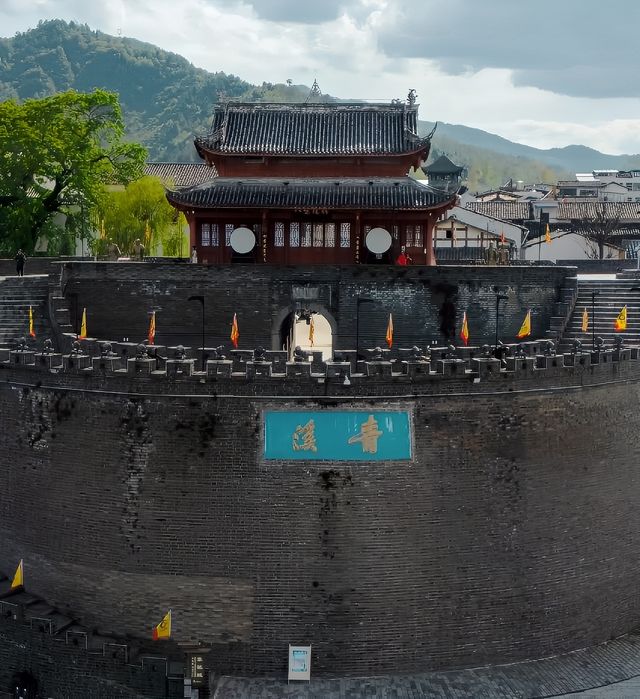 藏不住了！川北这个千年古城，夏天避暑，巴适得很！