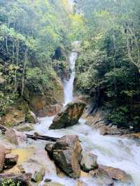 Batu Bertenggek半日遠足·吉隆坡週末