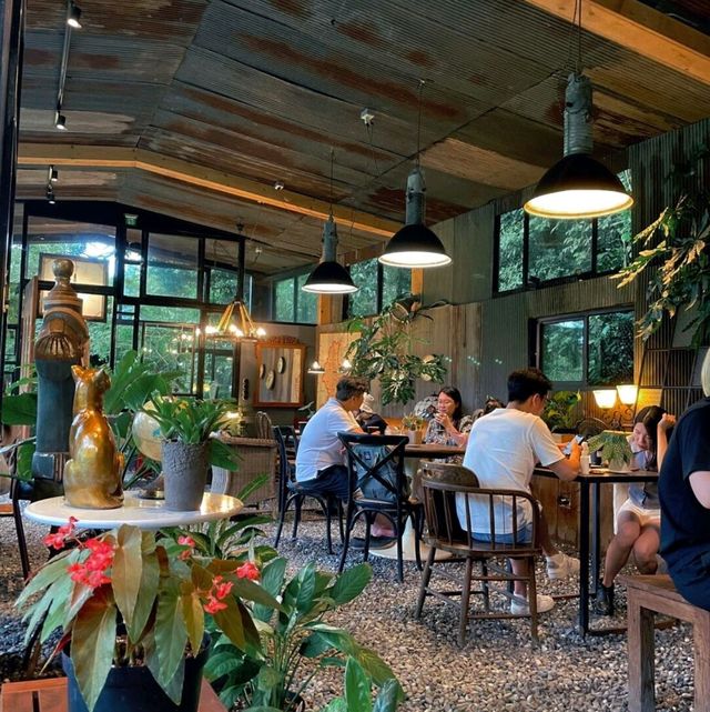 士林秘境：藏於山間的《野人花園》咖啡館🌳