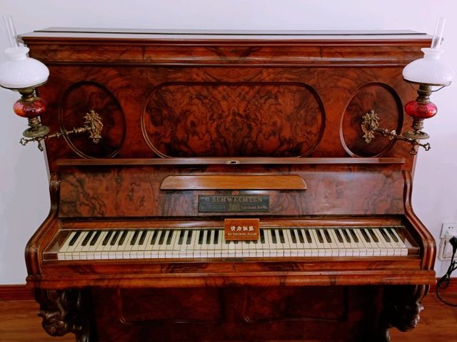 Piano museum, Xiamen, Gulangyu: Rare Wonders