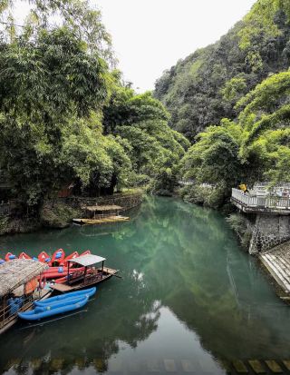 A great summer getaway! Hunan, you're making a mistake by not promoting this place.