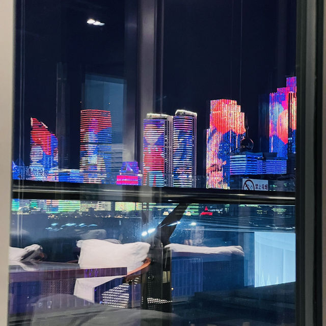 Dining with a View 🌆 