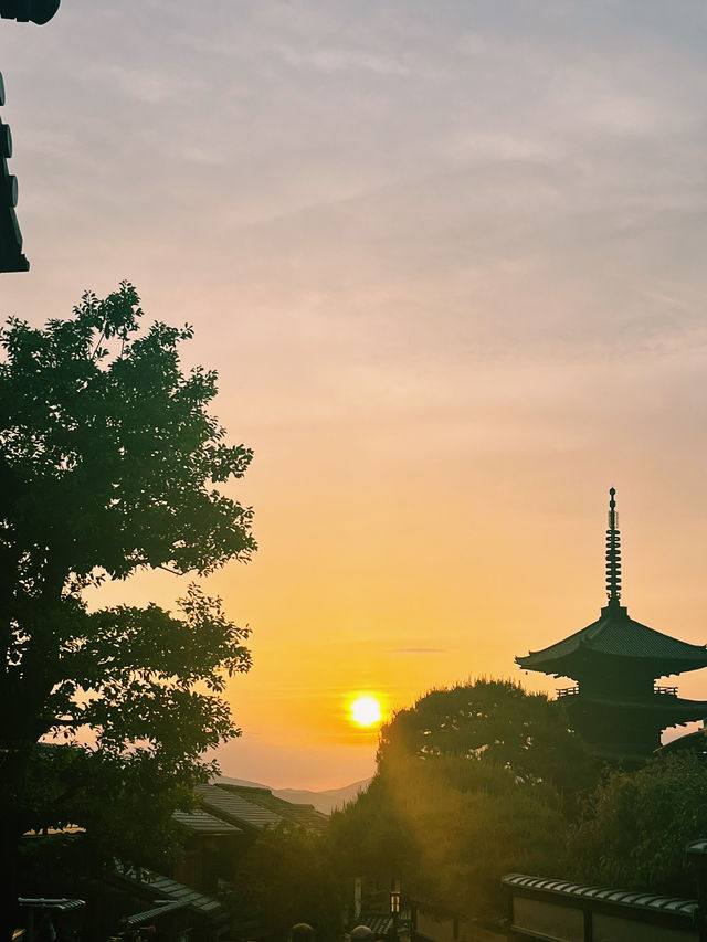Slowing down in the heart of Kyoto 😍