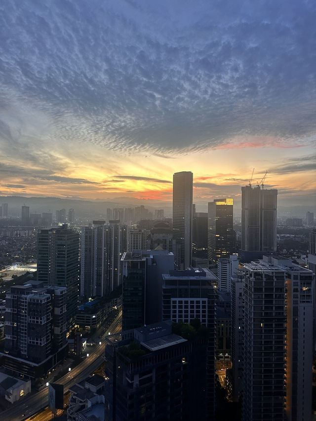 Small Town Budget For The Big City Life, Top Tips To Budget In Kuala Lumpur 