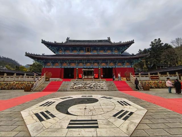 江西龍虎山：三日兩夜尋仙問道全攻略，盡攬山水古韻與神秘奇遇！