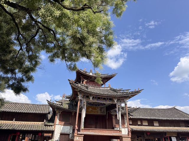 沙溪一日遊  一份從大觀酒店（大理高鐵站洱海公園店）出發的攻略：  交通方式  •自駕：從大理大