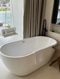 一睜眼就係日照金山嘅絕美民宿