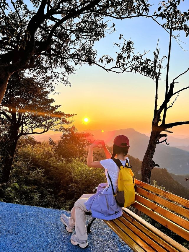 仙峰山絕美徒步路線