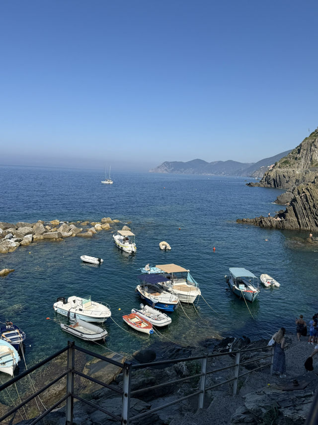 Cinque Terre - Riomaggiore 🌊🌞🏠