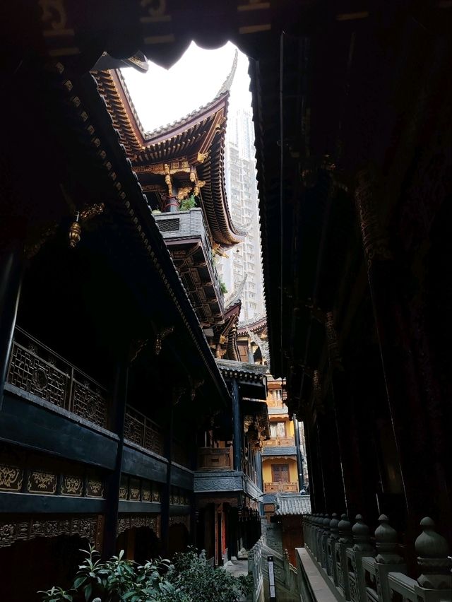 Layered Elegance: The Upturned Eaves of Luohan Temple
