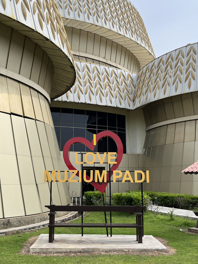 🇲🇾🌾 Paddy Museum Kuantan: Where Rice Tells Its Story!
