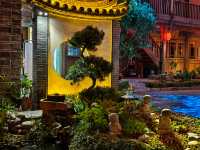 睡在麗江的星空下,與納西老木頭說晚安。