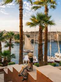 在埃及摸到了課本上的金字塔