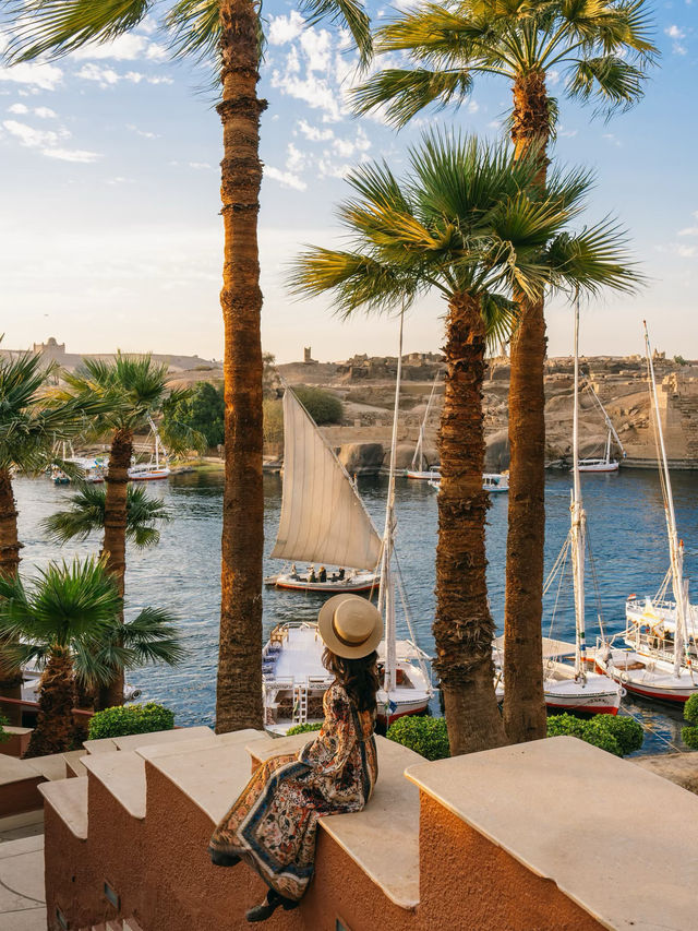 在埃及摸到了課本上的金字塔 在埃及摸到了課本上的金字塔