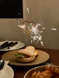 | 大同聖誕氛圍已達100%的餐廳