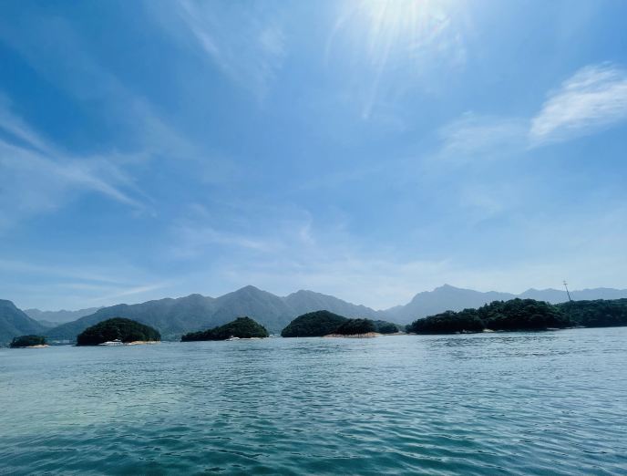 廬山西海美不勝收，水氣豐沛