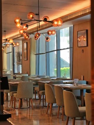 เช็คอินที่ Ascott Chongqing Raffles City แล้วถ่ายภาพพระอาทิตย์ตกดินที่สวยงามได้ทุกที่ทุกเวลา