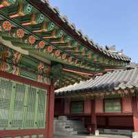 Experience Korean culture with hanbok!