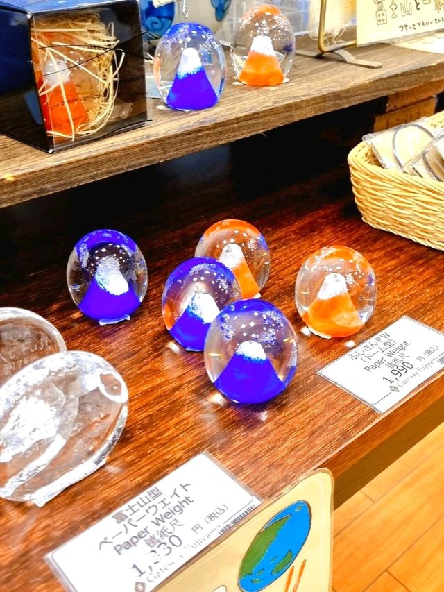 ADORABLE CUTE MOUNT FUJI GIFTS, FUJI STATION