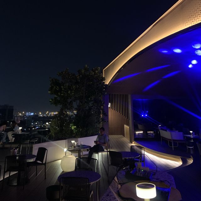 Sol And Luna Bkk เป็น Rooftop กรุงเทพฯ