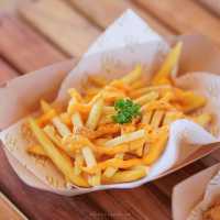 ณ ปลายวา คาเฟ่กลางหุบเขา จ.พังงา